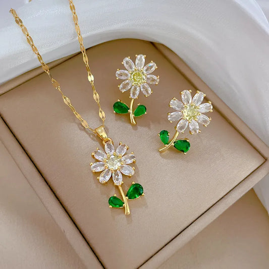 Green Leaf Flower Necklace and Earrings Set Light
