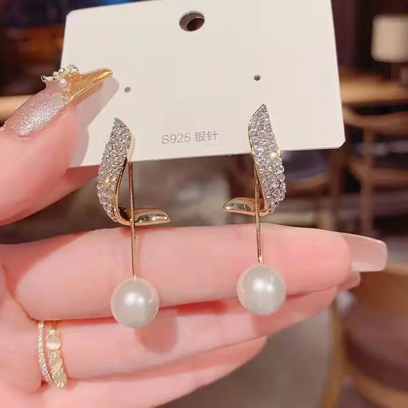 NEW Luxury Classic Pearl Dangle Earrings